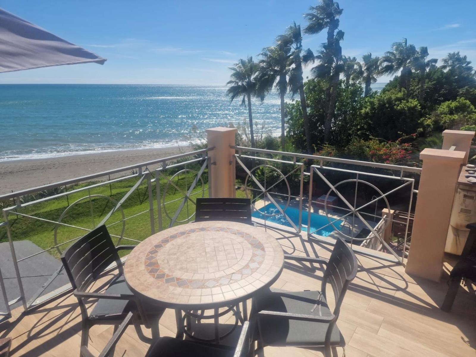Exclusive Beachfront Penthouse Almayate Alto Εξωτερικό φωτογραφία